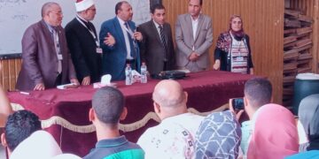 رئيس جامعة الأزهر يتفقد مركز التأهيل التربوي بسوهاج ويشيد بانضباط العملية التعليمية