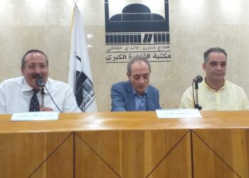 مكتبة القاهره الكبرى تحتفى بعميد الادب العربى طه حسين فى الذكرى الـ50 لرحيله