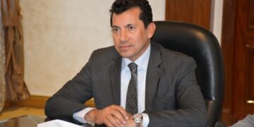 “بحضور الأستاذ الدكتور أشرف صبحي YLY يعلن إنطلاق  Learn6”