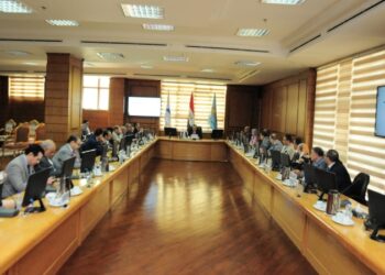 مجلس جامعة كفر الشيخ يشيد بالمراكز المتقدمة التى تحققها الجامعة فى كافة التصنيفات الدولية