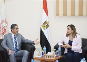 وزيرة الثقافة تلتقي محافظ الغربية لبحث تكثيف الفعاليات الفكرية والفنية بالمحافظة ويتفقدان عددًا من المواقع الثقافية