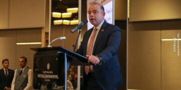 رئيس الرقابة المالية يلقي الكلمة الرئيسية في مؤتمر الشركات العائلية فرص التوسع والاستمرار