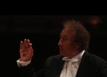 اعظم السيمفونيات تتوالى بالاوبرا