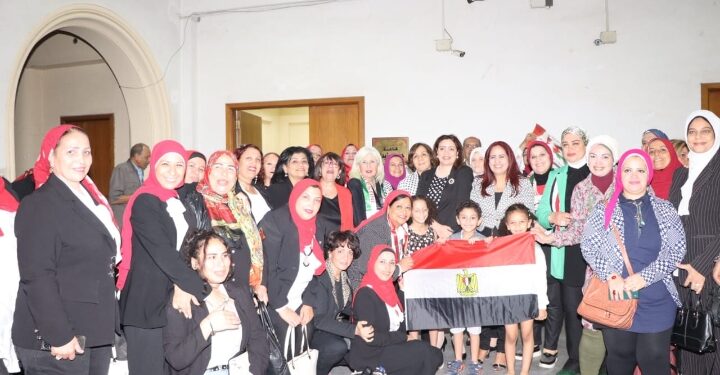 بيان للتأكيد على وحدة الجبهة الداخلية توقعه المشاركات في مؤتمر” حواء “حفاظ على الأرض”