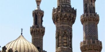 بيان من الأزهر الشريف تعقيبًا على استهداف قوافل النازحين والجرحى ومذبحة مستشفى الشفاء