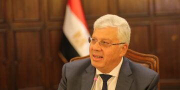 وزير التعليم العالي يؤكد : جاهزية المستشفيات الجامعية لاستقبال جرحى قطاع غزة