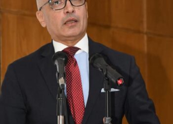 وزير العدل ورئيس جامعة عين شمس يفتتحان مؤتمر التحديات والآفاق القانونية والاقتصادية للذكاء الاصطناعي