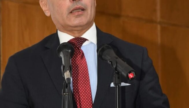 وزير العدل ورئيس جامعة عين شمس يفتتحان مؤتمر التحديات والآفاق القانونية والاقتصادية للذكاء الاصطناعي