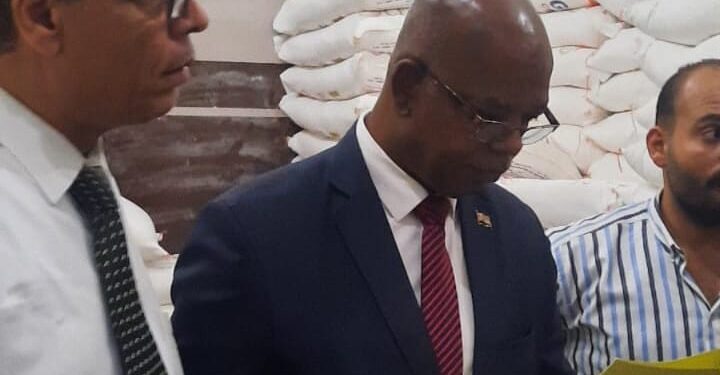 حملة تموينية مكبرة بأسواق القليوبية لضبط الأسعار تنفيذا لتوجيهات وزير التموين