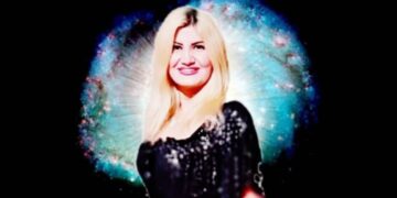 بالفيديو ..الكاتبة الصحفية هبه عبد الفتاح تكشف أسرار فن ( الأفيش السينمائي ) في ( يا مسهرني..)