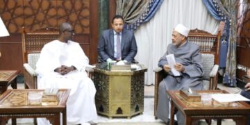 شيخ الأزهر يؤكد استعداد الأزهر لإنشاء مركز لتعليم اللغة العربية في السنغال