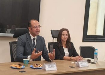 عقد أولى حلقات الموسم الثاني من الدورة التثقيفية “أبجديات السياسة والقانون” بكلية الإعلام