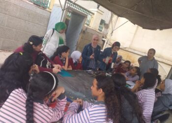 ورش فنيه وثقافه بمكتبة القاهره الكبرى