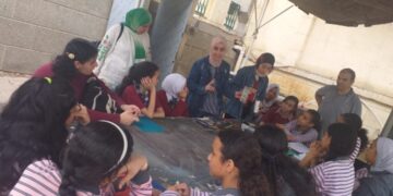 ورش فنيه وثقافه بمكتبة القاهره الكبرى