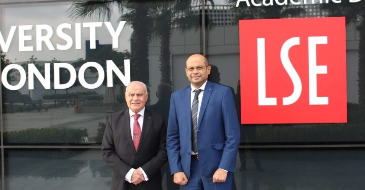 البورصة المصرية توقع بروتوكول تعاون مع الجامعات الأوروبية في مصر