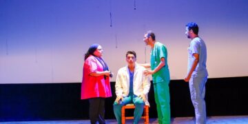 وزيرة الثقافة : “مسرح المواجهة والتجوال” يستمر في تقديم عروضه لمختلف الفئات وفي مناطق لم تكن مطروقة من قبل