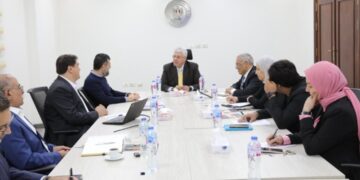 وزير التعليم العالي يلتقي نائب رئيس مؤسسة سبرنجر نيتشر العالمية للنشر لبحث سبل التعاون المشترك