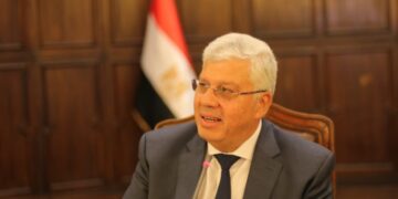 وزير التعليم العالى يغادر إلى اسكتلندا للمشاركة كمتحدث رئيسي في مؤتمر “نحو العالمية Going Global”