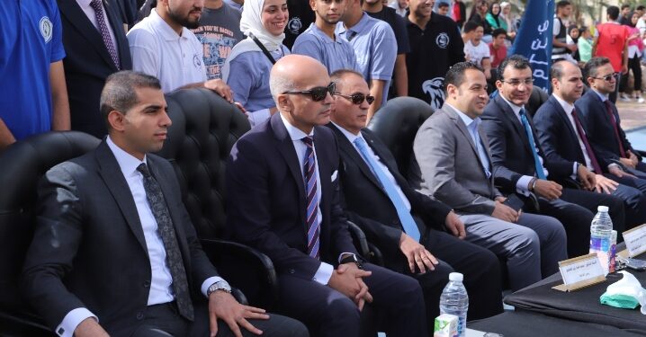 رئيس جامعة عين شمس يشهد إنطلاق دوري “طلاب من أجل مصر” بجامعة عين شمس