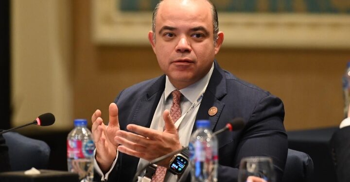 الدكتور محمد فريد يترأس اجتماع اللجنة التوجيهية للجنة الأسواق النامية والناشئة التابعة للمنظمة الدولية “IOSCO” بالقاهرة