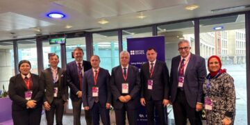 وزير التعليم العالي يلتقي بنظيره الجورجي بمؤتمر “نحو العالمية Going Global” باسكتلندا