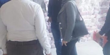 تموين الجيزة يضبط 445 طن سكر مبادرة لبيعه بالسوق السوداء