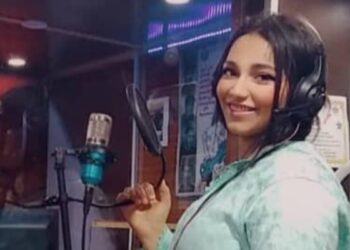 مساعد مخرج سيد الجارحي يُشيد بموهبة الفنانة المغربية نرجس قدا