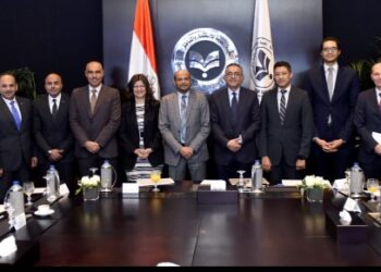 الرئيس التنفيذي للهيئة العامة للاستثمار ورئيس البورصة يبحثان تفعيل أطر التعاون بين المؤسستين لتهيئة بيئة أفضل للاستثمار ودفع عجلة التنمية الاقتصادية