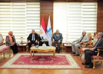 خلال رئاسته مجلس الجامعة .. رئيس جامعة كفر الشيخ يؤكد على ضرورة المشاركة فى الاستحقاق الدستوري