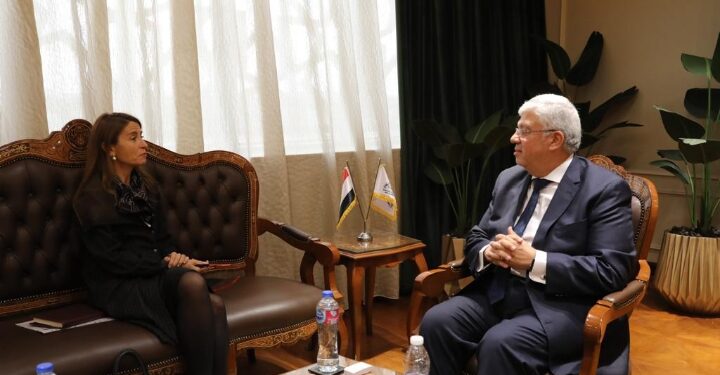وزير التعليم العالي يبحث آليات دعم التعاون العلمي مع مديرة مكتب اليونسكو الإقليمي