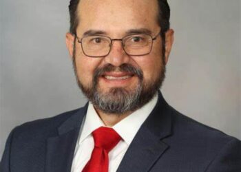 من الذي يستفيد من تناول أدوية خافِضة للكوليسترول؟