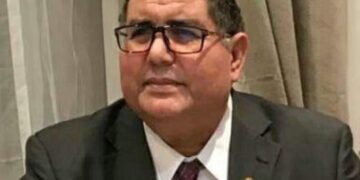 رئيس اتحاد الوطن العربي الدولي يهنىء رئيسة وزراء باربادوس بذكرى إستقلال بلادها