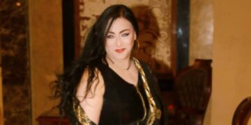 إطلالة مميزة للسفيرة الإعلامية زيزي أحمد في مهرجان(أخر موضة