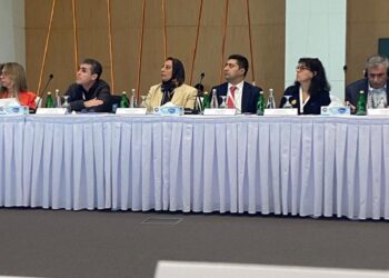 نائب رئيس جامعة عين شمس تشارك الجمعية العامة الخامسة عشرة لمؤتمر رؤساء الجامعات الفرنكوفونية في الشرق الأوسط بقطر