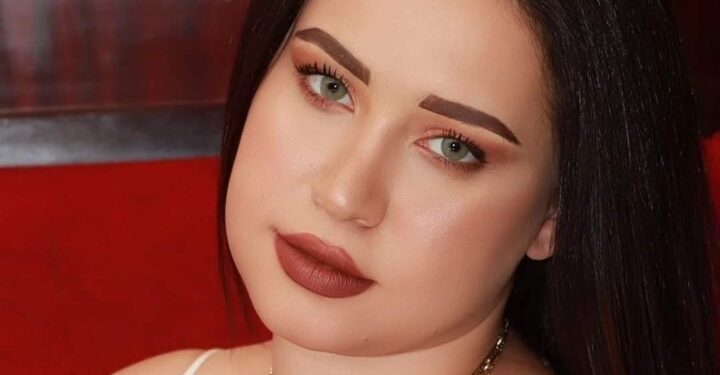 الموديل دنيا علاء تحقق نجاحات مذهلة