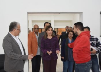 وزيرة الثقافة تتفقد مشروع تطوير مجمع الفنون المعاصرة ومكتبة 15 مايو