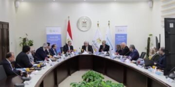 وزير التعليم العالي يترأس جلسة حوارية لمناقشة اللائحة الداخلية لجامعة بنها الأهلية