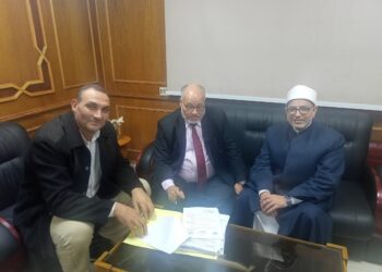 رئيس جامعة الأزهر يوجه بمشاركة مركز تحقيق النصوص بمعرض القاهرة الدولي بالكتاب