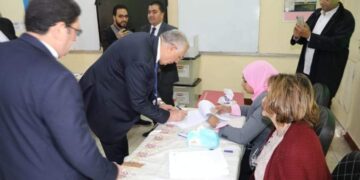 وزير الزراعة يدلي بصوته في الانتخابات الرئاسية ويدعو الفلاحين والمزارعين للمشاركة في اختيار رئيس مصر