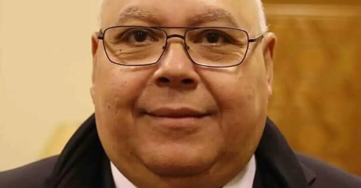 وزيرة الثقافة‏ تُقدم واجب العزاء للدكتورة إيناس عبد الدايم في رحيل زوجها