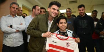 بالصور … نجوم نادي الزمالك في زيارة لمستشفى الناس وإشادة بدور مؤسسة الجود في إطلاق مساعدات إنسانية إلى غزة