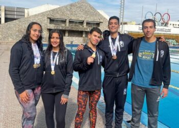 طلاب الجامعة  اليابانية يحصدون 5 ميداليات  ذهبية  وميداليتين فضية وبرونزية فى بطولة سباحة الزعانف للجامعات