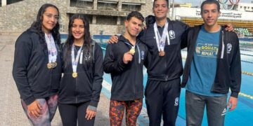 طلاب الجامعة  اليابانية يحصدون 5 ميداليات  ذهبية  وميداليتين فضية وبرونزية فى بطولة سباحة الزعانف للجامعات