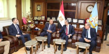 محافظ كفرالشيخ يستقبل وزيرا النقل والاتصالات وتكنولوجيا المعلومات لإفتتاح عدد من المشروعات ومناقشة عدد من الملفات وتطوير الخدمات