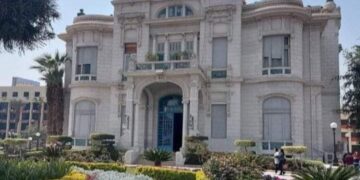 جامعة عين شمس تهنئ فخامة الرئيس عبد الفتاح السيسي لفوزه  في الإنتخابات الرئاسية