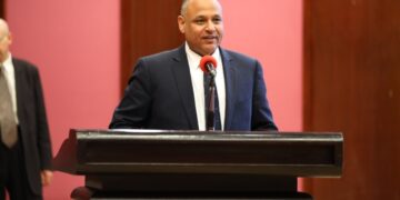 رئيس أكاديمية البحث العلمي والتكنولوجيا يشيد بجهود جامعة الأزهر في الحفاظ على اللغة العربية