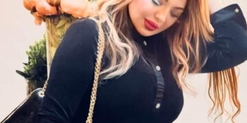 تكريم رائع للإعلامية الراقية شذى شعبان في مهرجان (Miss