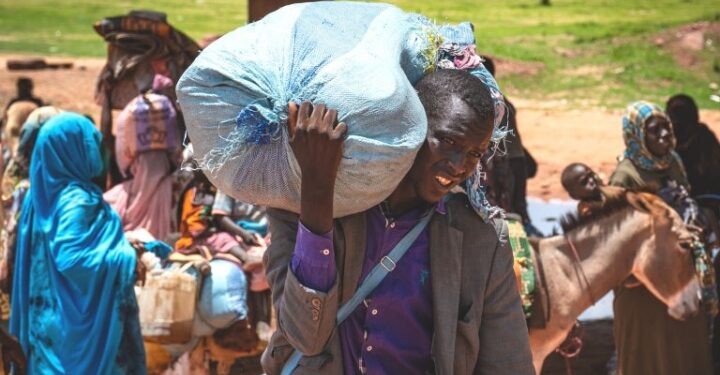 السودان الحزين بين النازح و المغتصب