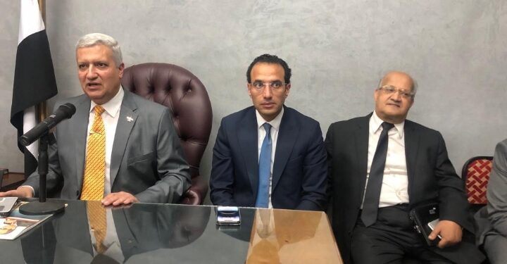 التموين تعقد ثاني إجتماعات مشروع ورشتي مع أصحاب ورش الذهب والفضة في الجمالية