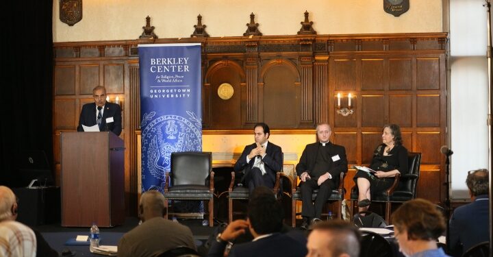 مجلس حكماء المسلمين خلال عام 2023م .. جهود استثنائيَّة في تمكين الشباب وتعزيز قدراتهم لحمل شعلة الأمل والسَّلام في العالم